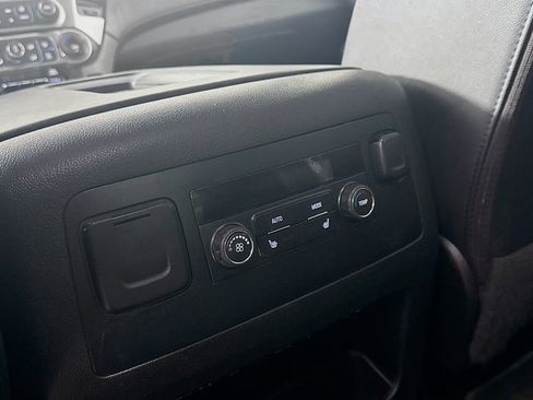 Used 2017 Chevrolet Tahoe Premier AWD/4WD image 27