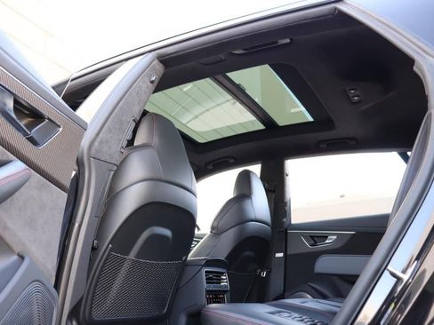 Used 2021 Audi RS Q8 w/ Black Optic Package image 39