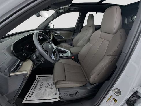 Used 2025 Audi Q5 Premium Plus w/ Premium Plus AWD/4WD image 22