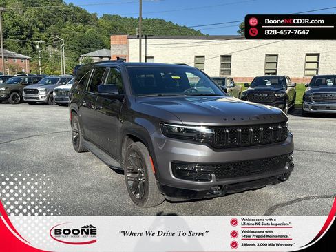 Used 2025 Jeep Wagoneer L Series II w/ Premium Group I AWD/4WD image 1