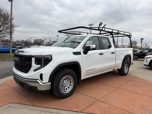 Used 2022 GMC Sierra 1500 Pro w/ 1SA Safety Plus Package image 3