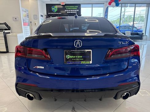Used 2018 Acura TLX V6 w/ Technology & A-SPEC Pkg FWD image 11