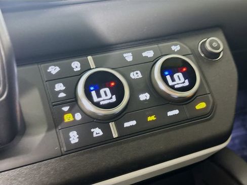 Certified 2024 Land Rover Defender 110 S image 18