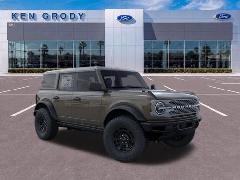 New 2026 Ford Bronco Badlands AWD/4WD image 1