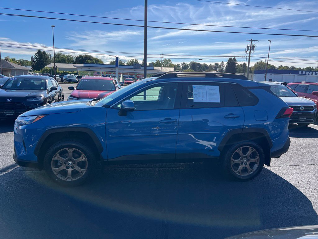 Used 2023 Toyota RAV4 AWD Hybrid image 2