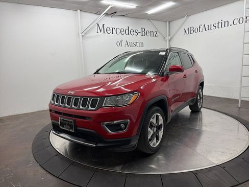Used 2019 Jeep Compass Limited image 3