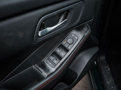 New 2026 Nissan Rogue SV image 19