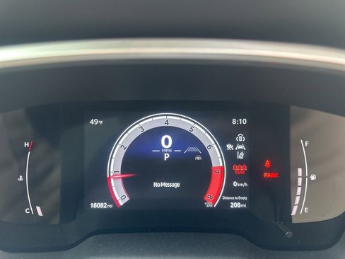 Used 2023 Toyota Corolla Cross XLE w/ Convenience Package image 34