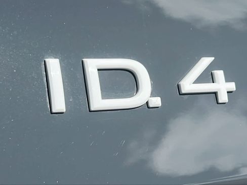 New 2026 Volkswagen ID.4 Pro S Plus AWD/4WD image 28