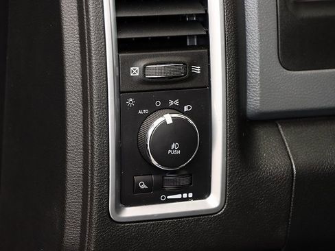 Used 2017 RAM 1500 Big Horn image 25