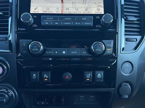 Used 2024 Nissan Titan PRO-4X w/ Pro-4x Convenience Package image 31