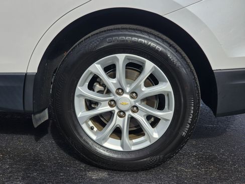 Used 2018 Chevrolet Equinox LT image 10