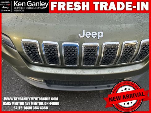 Used 2019 Jeep Cherokee Latitude Plus w/ Cold Weather Group image 13