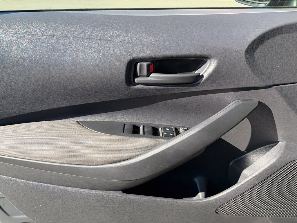 Used 2024 Toyota Corolla LE FWD image 18