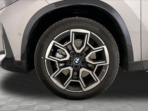 New 2026 BMW X1 xDrive28i w/ Technology Package AWD/4WD image 15