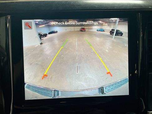 Used 2023 RAM 1500 Big Horn AWD/4WD image 14