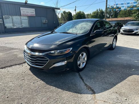 Used 2023 Chevrolet Malibu LS FWD image 9
