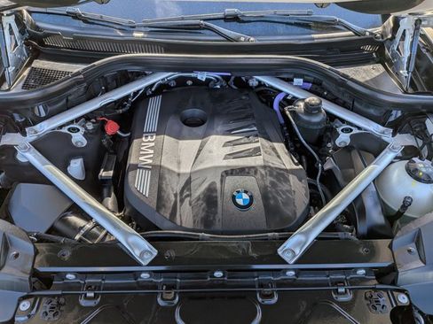 Used 2025 BMW X7 xDrive40i image 26