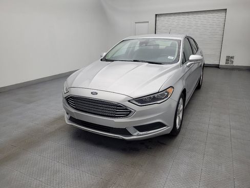 Used 2018 Ford Fusion SE w/ Equipment Group 602A image 15