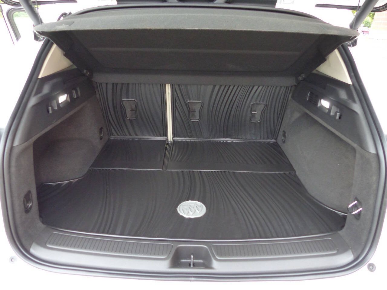 Used 2023 Buick Envision Avenir AWD/4WD image 47