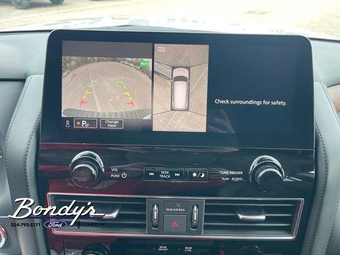 Used 2024 Nissan Armada SL w/ Cargo Package image 6