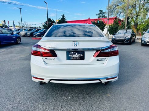 Used 2017 Honda Accord Sport Special Edition image 6