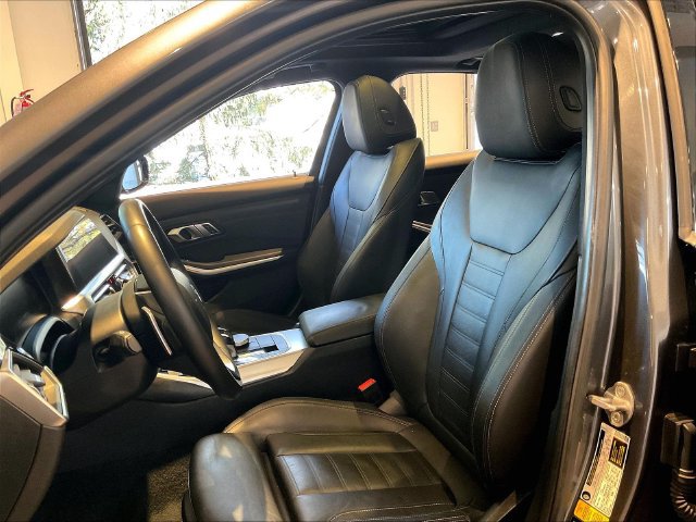 Used 2019 BMW 330i xDrive Sedan AWD/4WD image 5