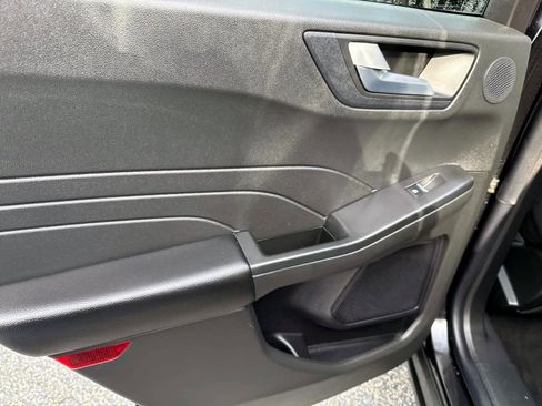 Used 2023 Ford Escape Active w/ Tech Pack #2 image 13