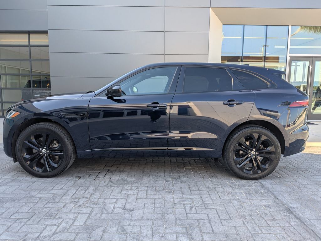 Certified 2026 Jaguar F-PACE R-Dynamic S AWD/4WD image 3