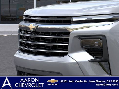 New 2026 Chevrolet Traverse LT image 13