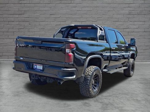Used 2023 Chevrolet Silverado 2500 Custom w/ Custom Value Package AWD/4WD image 11