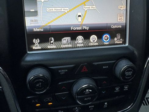 Used 2015 Jeep Grand Cherokee High Altitude image 11