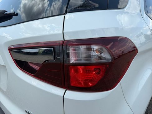 Used 2019 Ford EcoSport SES w/ SES Black Appearance Package AWD/4WD image 38
