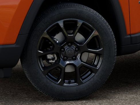 New 2026 Jeep Compass Latitude AWD/4WD image 9
