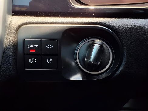 Used 2023 Porsche Cayenne image 14