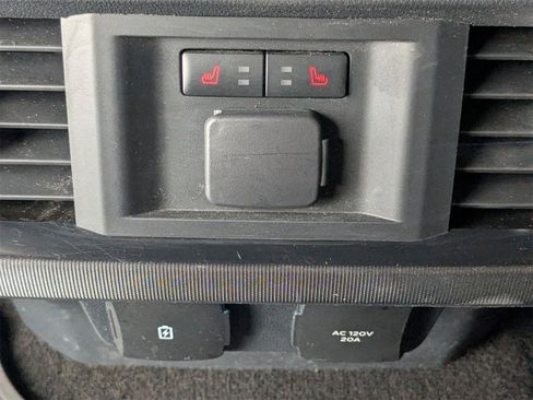 Used 2022 Ford F150 Platinum w/ Equipment Group 701A High image 15