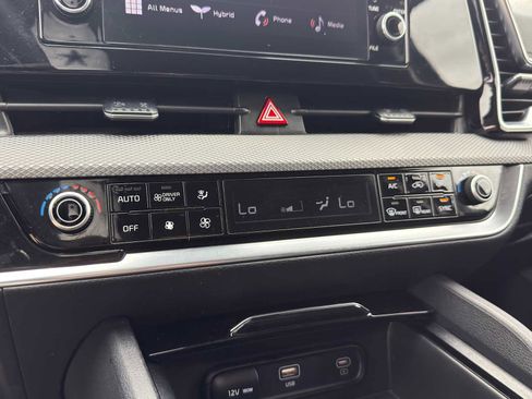 Certified 2023 Kia Sportage LX image 19