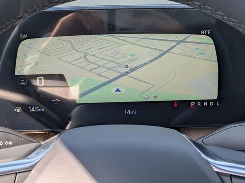 New 2025 Chevrolet Equinox ACTIV w/ Safety and Technology Package image 33