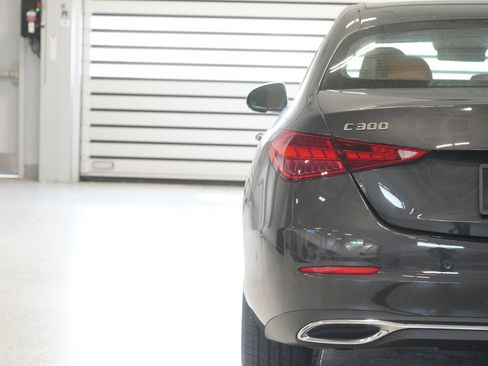 Used 2026 Mercedes-Benz C 300 4MATIC Sedan image 9