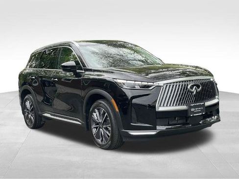 Certified 2026 INFINITI QX60 Luxe w/ Cargo Package AWD/4WD image 3