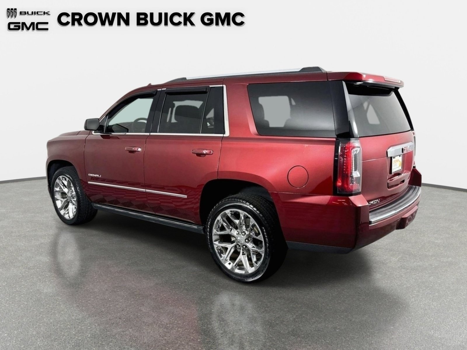 Certified 2020 GMC Yukon Denali w/ Denali Premium Package AWD/4WD image 7