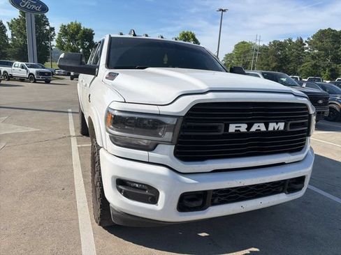 Used 2022 RAM 2500 Laramie AWD/4WD image 4