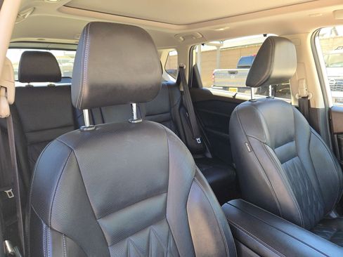 Used 2022 Nissan Rogue Platinum w/ Head-Up Display Package image 31