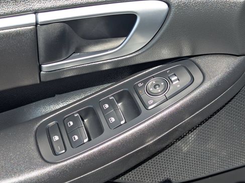 Used 2024 Hyundai Sonata SEL FWD image 17