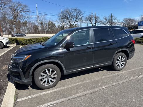 Used 2019 Honda Pilot EX image 4