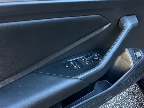 Used 2021 Volkswagen Jetta S image 11