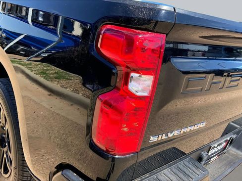 Used 2024 Chevrolet Silverado 1500 Custom RWD image 25