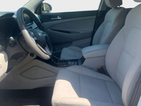 Used 2021 Hyundai Tucson SE FWD image 9