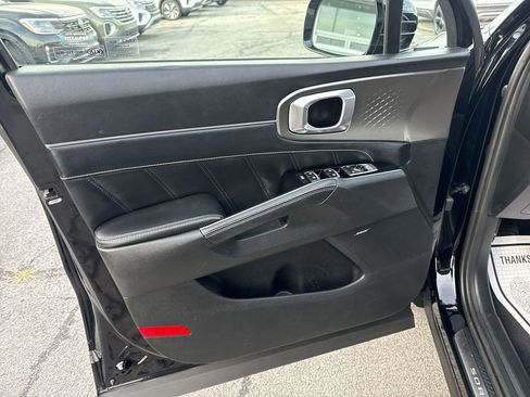 Used 2021 Kia Sorento SX image 25