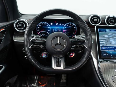 Used 2025 Mercedes-Benz GLC 43 AMG 4MATIC image 19